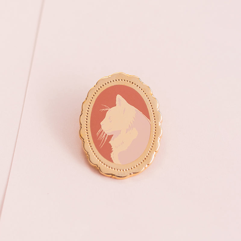 Cameo Cat - Enamel Pin